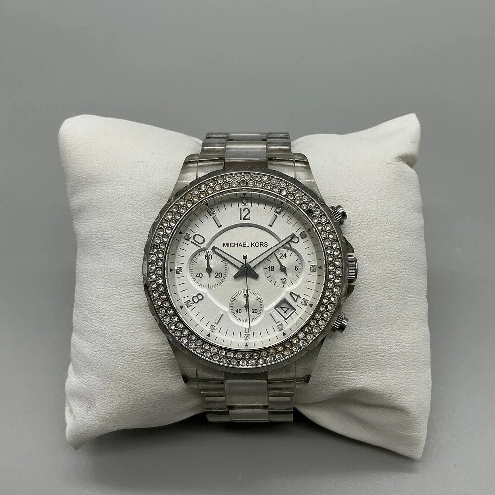 Michael Kors see photos
